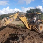 Hidrocaribe atendió avería en sector Cocheima de Nueva Esparta con maquinaria pesada
