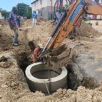 Ministerio de Aguas construye en Cumaná red de saneamiento priorizada en la Consulta Popular Nacional