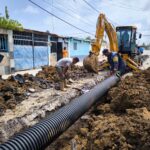 Ministerio de Aguas sustituye colector en comunidad de Nueva Esparta